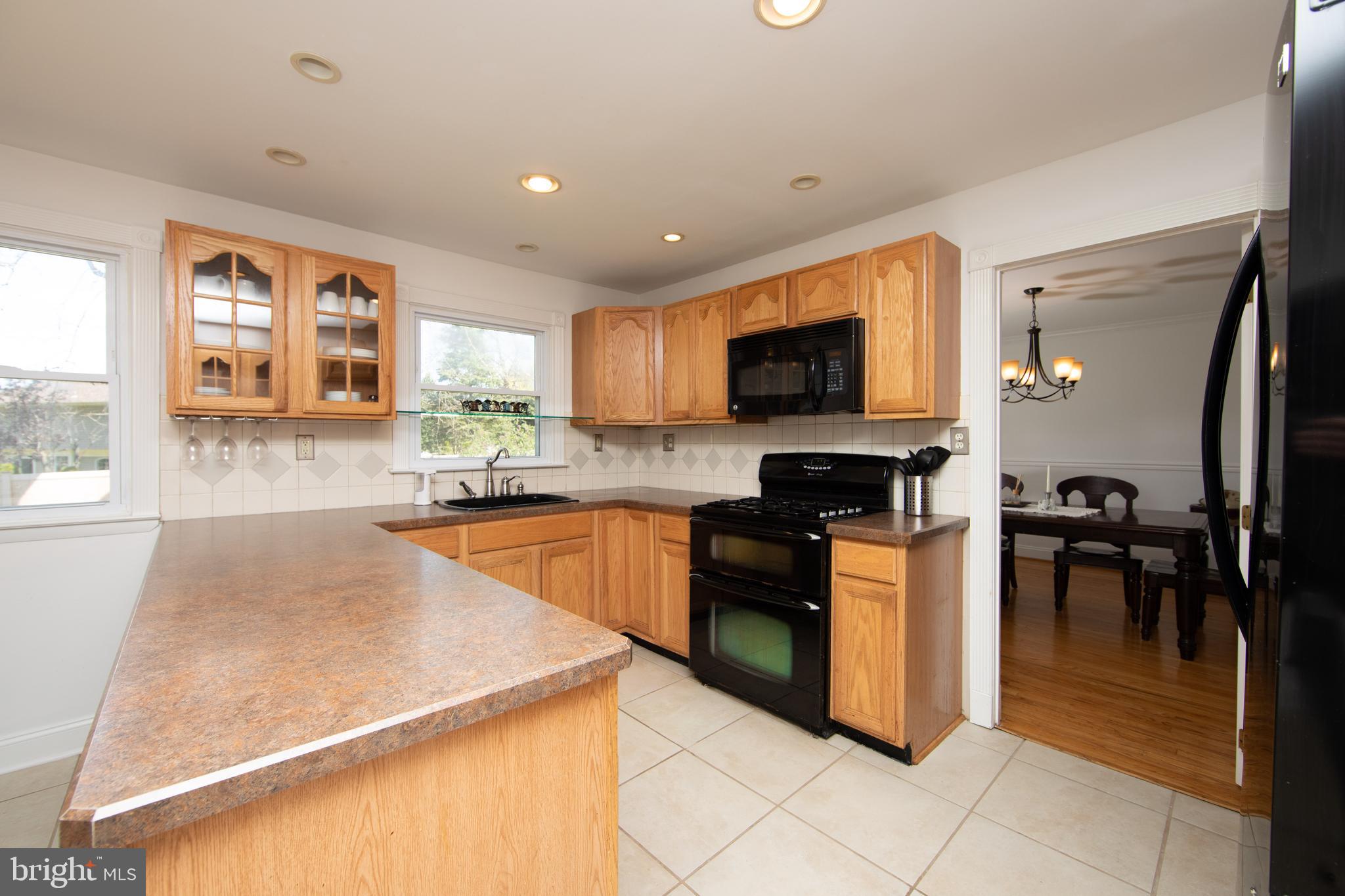 106 East Burgess Road Marlton, NJ 08053 - Photo 16 of 51 Eat-In Kitchen