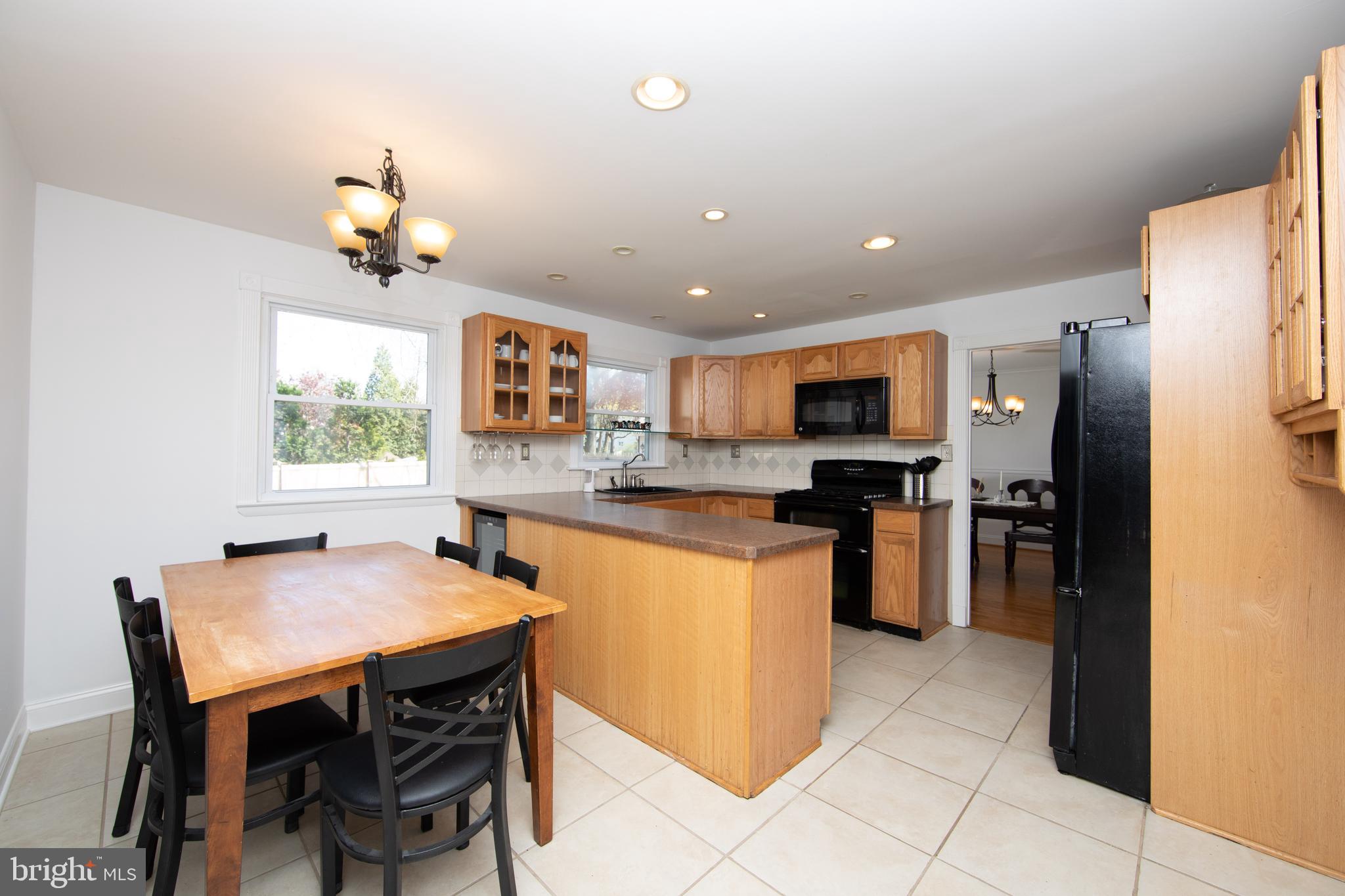 106 East Burgess Road Marlton, NJ 08053 - Photo 17 of 51 Eat-In Kitchen