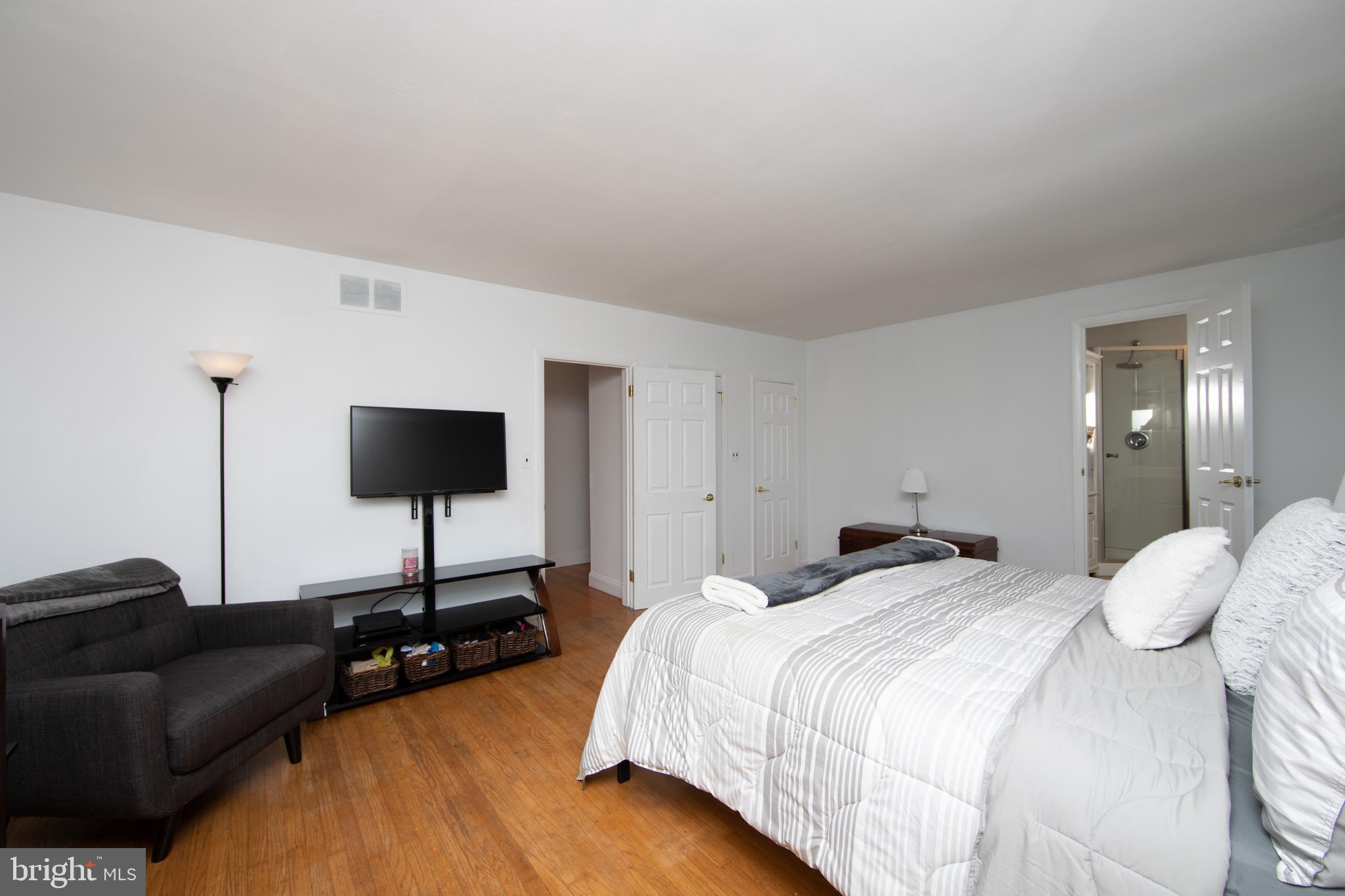 106 East Burgess Road Marlton, NJ 08053 - Photo 26 of 51 Primary Bedroom