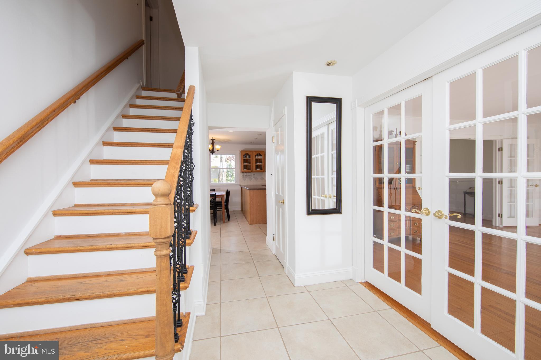 106 East Burgess Road Marlton, NJ 08053 - Photo 7 of 51 Front Foyer