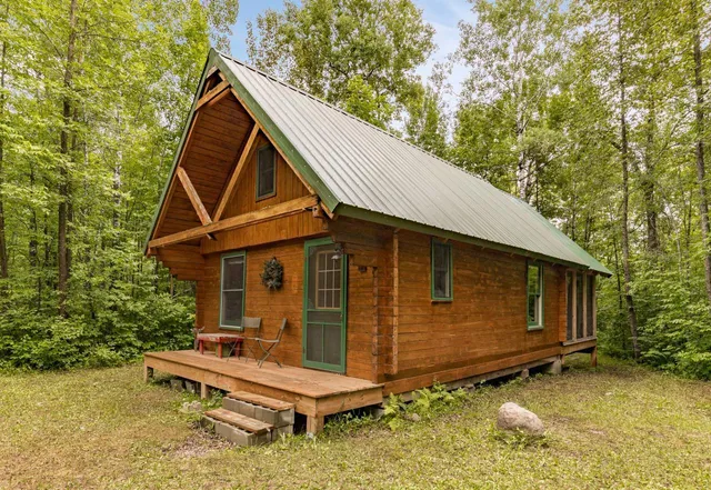 $212,800 | 8194 Glen Junction Road, Cotton, MN 55724