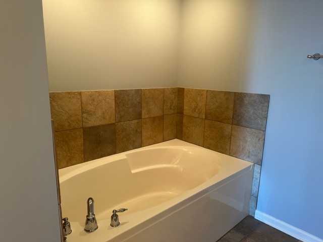 6420 Double Eagle Drive, Unit 506 Woodridge, IL 60517 - Photo 18 of 40