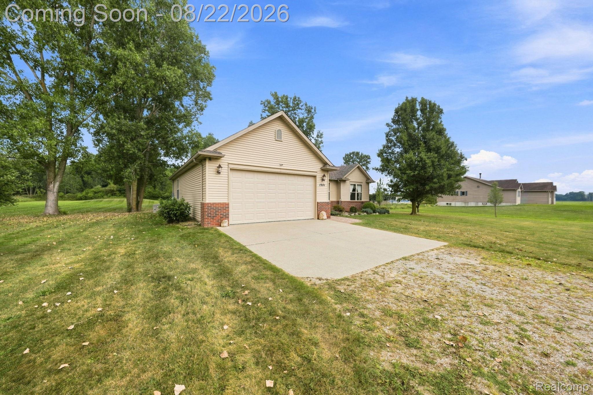 1301 Palms Road Columbus, MI 48063 - Photo 14 of 51 14-web-or-mls-3-web-or-mls-003_DSC04715.jpg