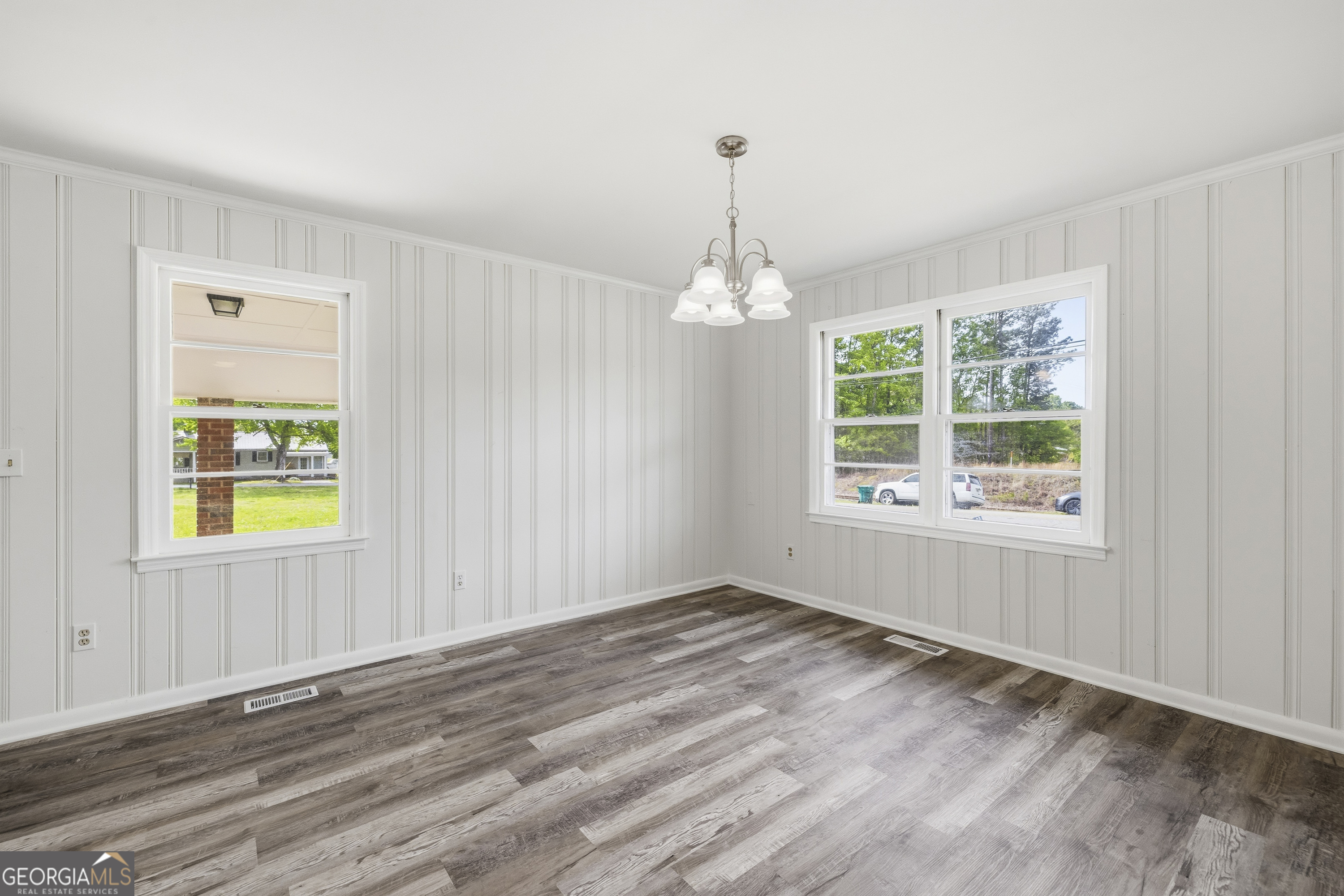 93 Carlton Avenue Union Point, GA 30669 - Photo 15 of 48