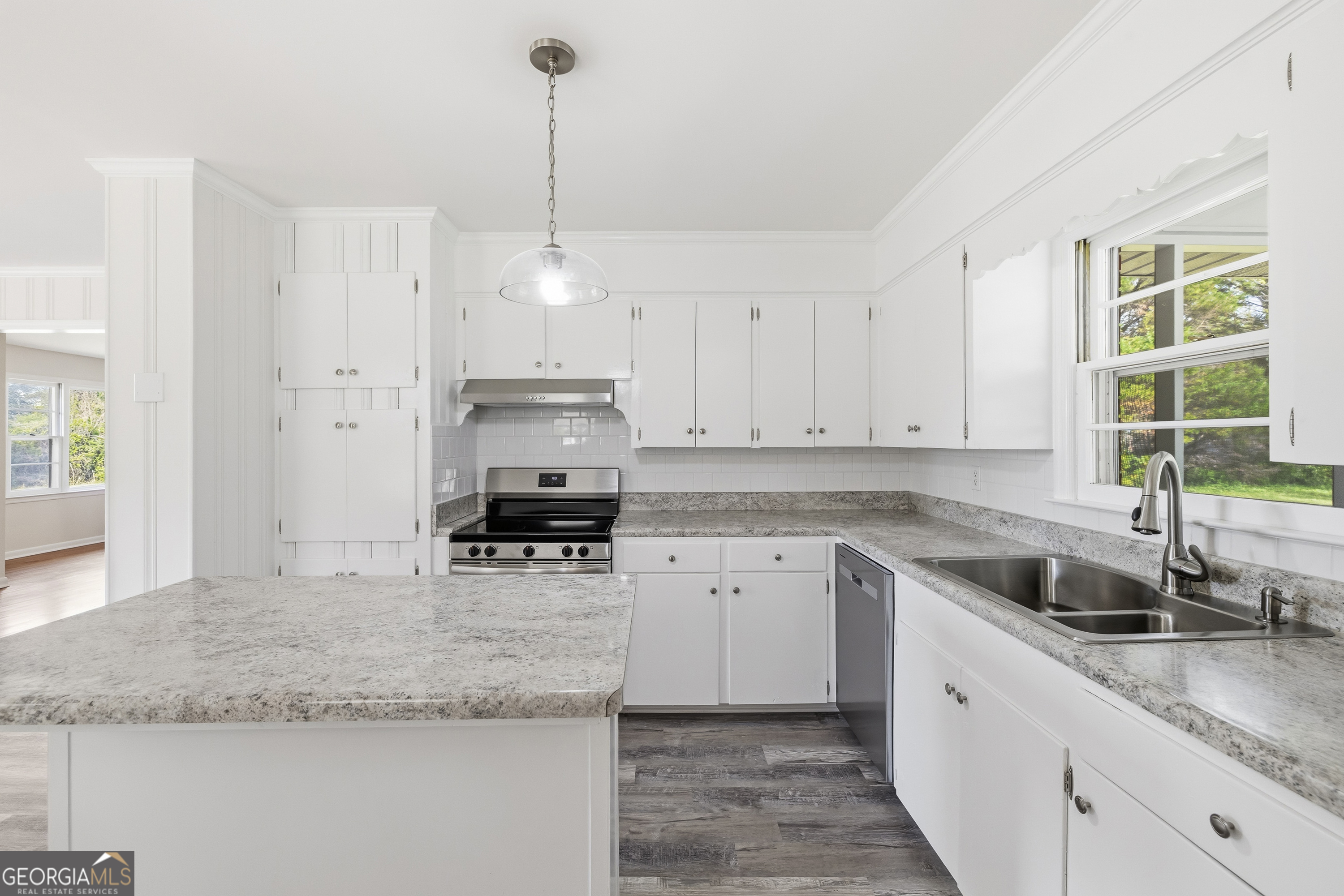 93 Carlton Avenue Union Point, GA 30669 - Photo 17 of 44
