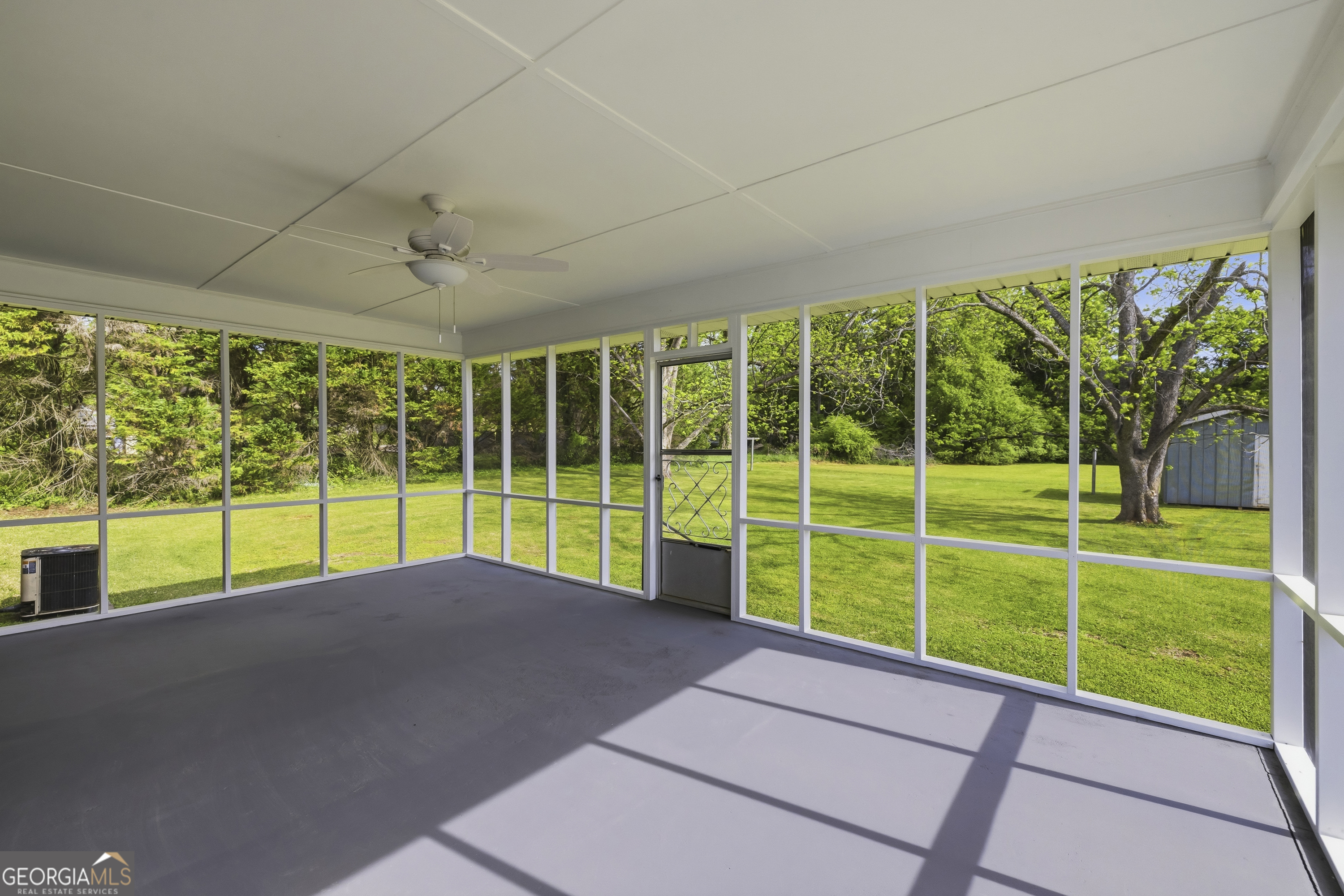 93 Carlton Avenue Union Point, GA 30669 - Photo 37 of 48