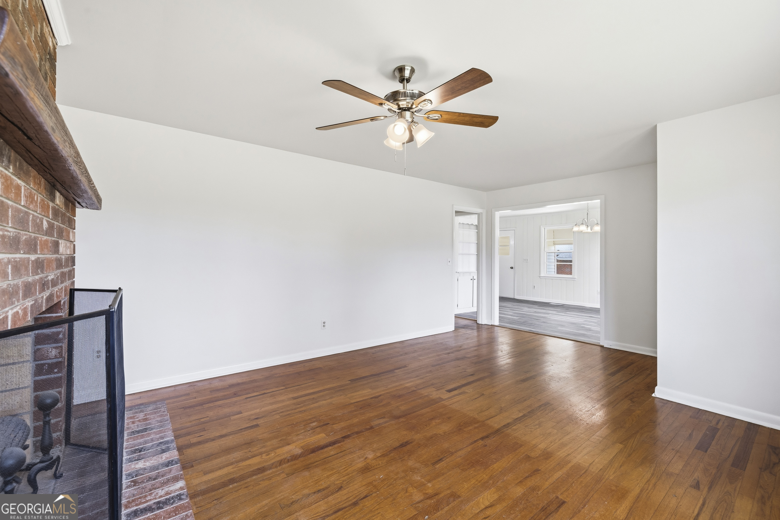 93 Carlton Avenue Union Point, GA 30669 - Photo 9 of 44