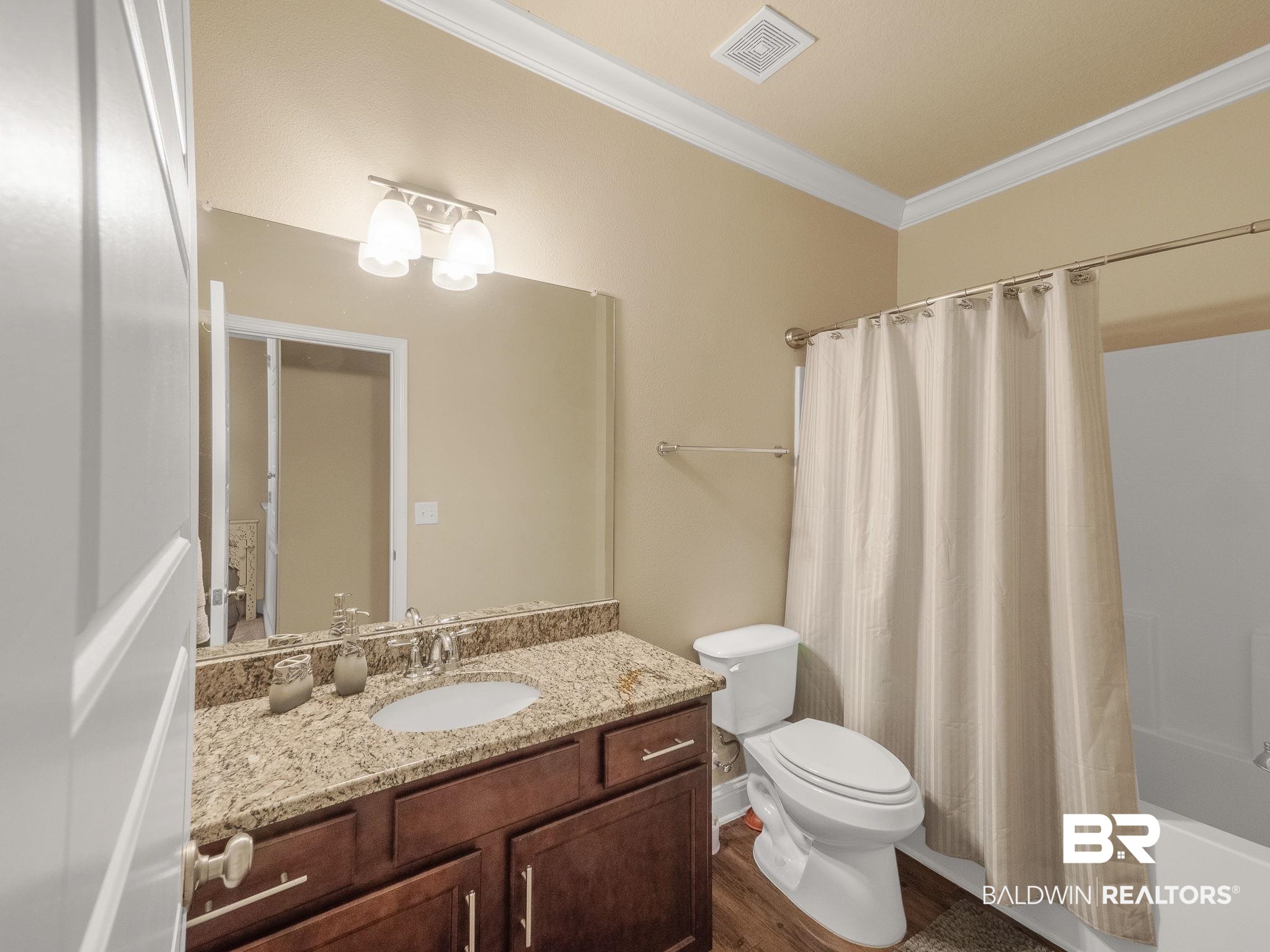 6836 Spaniel Drive, Unit B Daphne, AL 36527 - Photo 17 of 28 Full Bath 2