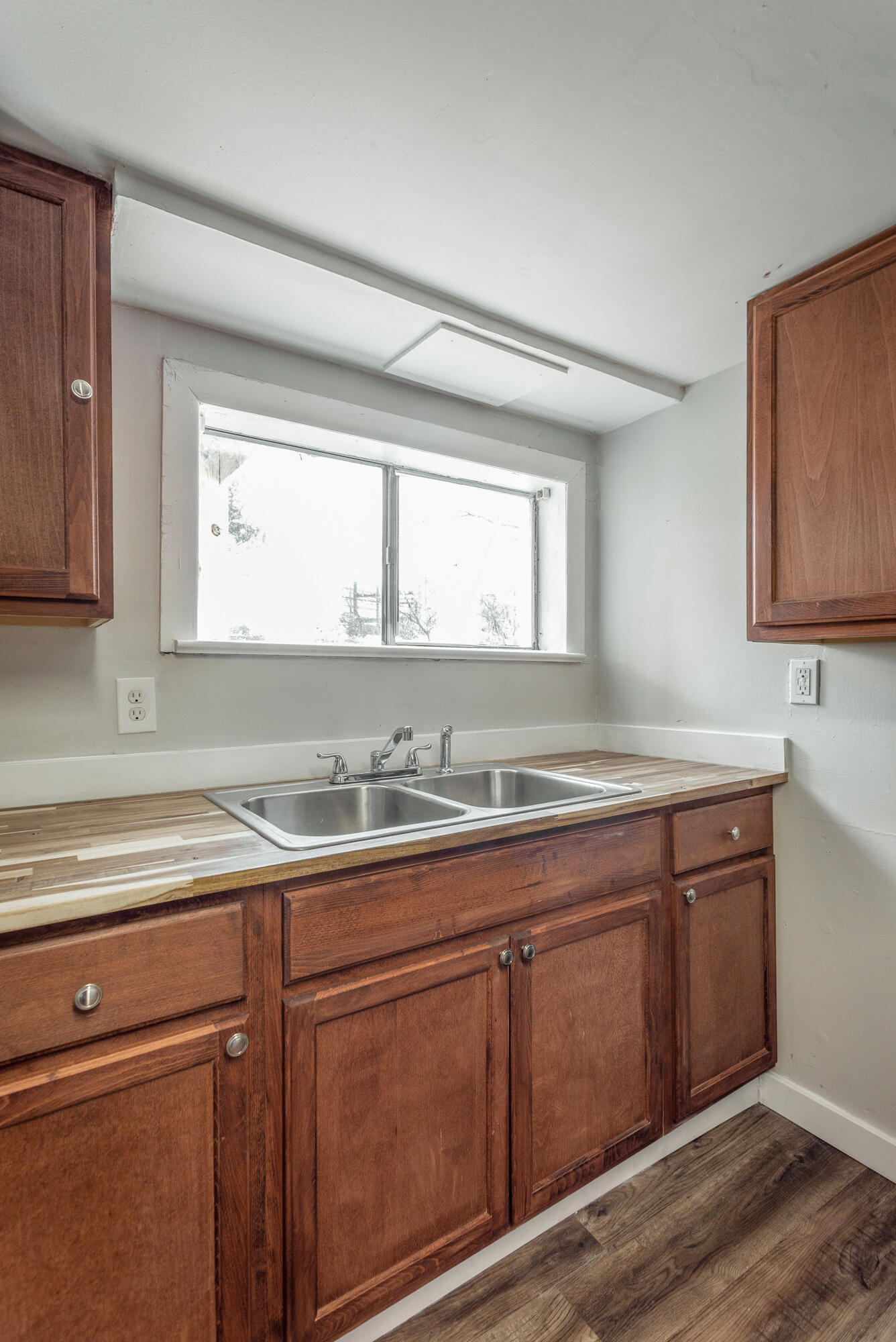 6314 Fisk Avenue Chattanooga, TN 37421 - Photo 10 of 77 6314 Fisk Ave. HD-26