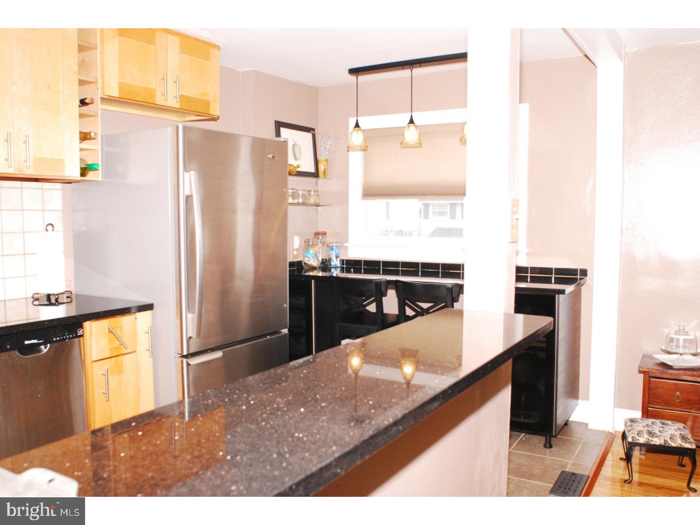 2811 Shipley Road Philadelphia, PA 19152 - Photo 2 of 12 Kitchen