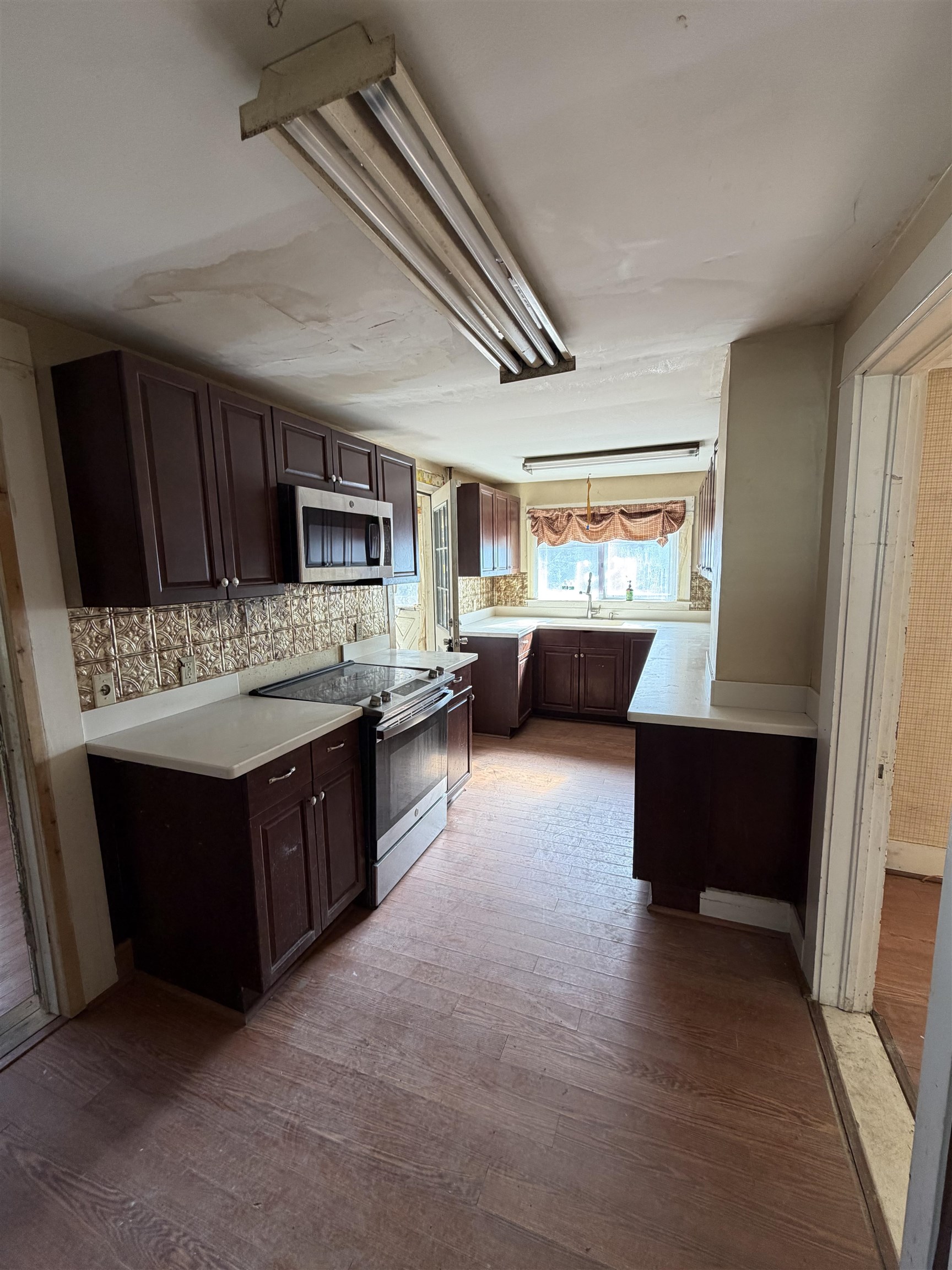 2314 Main Street Cavendish, VT 05142 - Photo 12 of 15