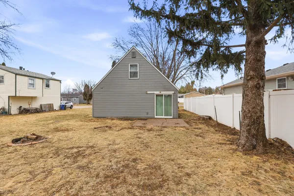 $134,900 | 1711 West 59th Street, Davenport, IA 52806