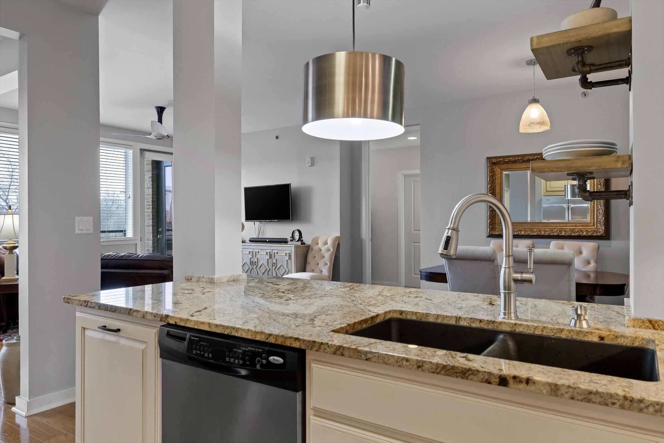 200 Manufacturers Road, Unit 203 Chattanooga, TN 37405 - Photo 20 of 86 37-Manufacturers Rd Unit 203-37