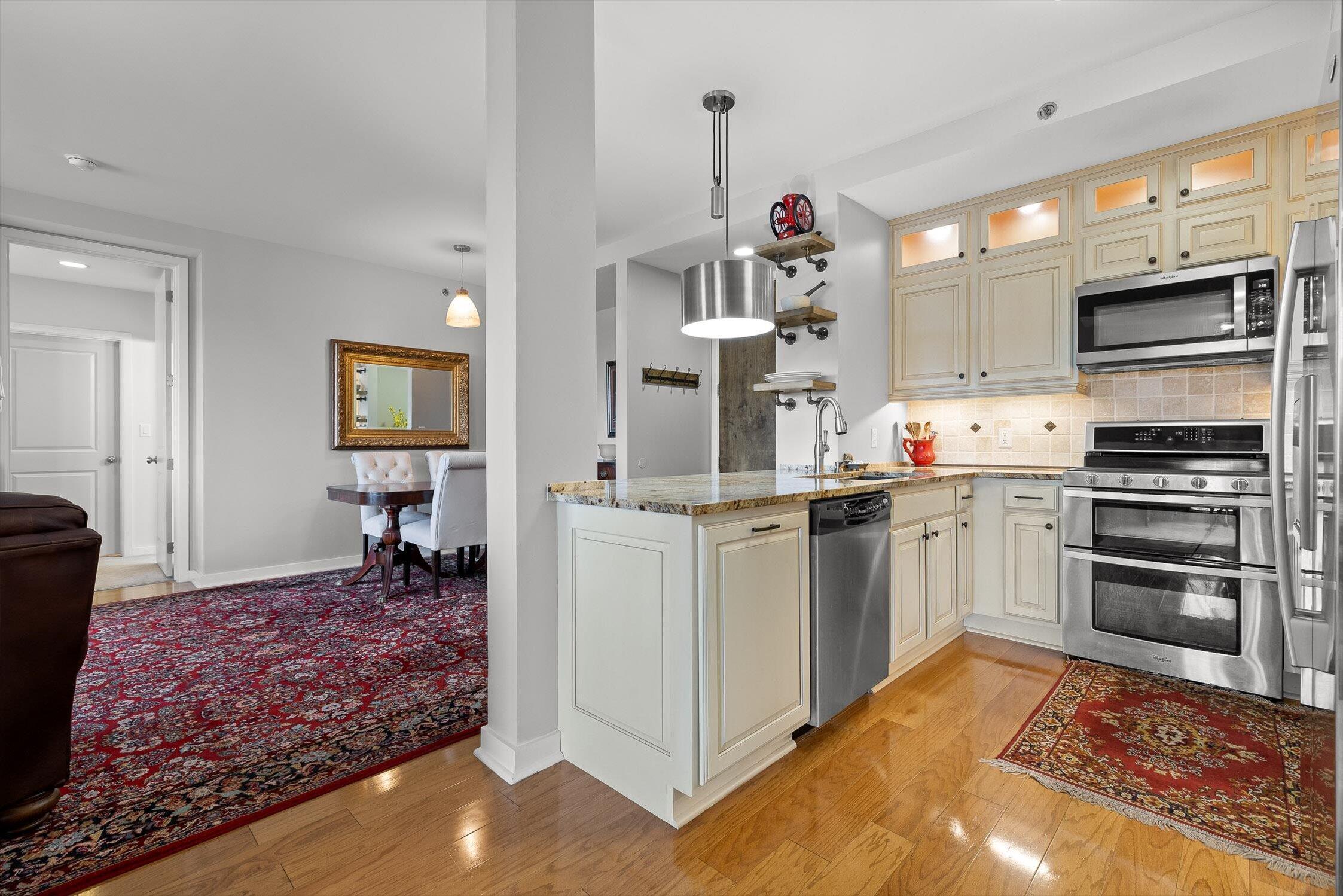 200 Manufacturers Road, Unit 203 Chattanooga, TN 37405 - Photo 3 of 86 34-Manufacturers Rd Unit 203-34