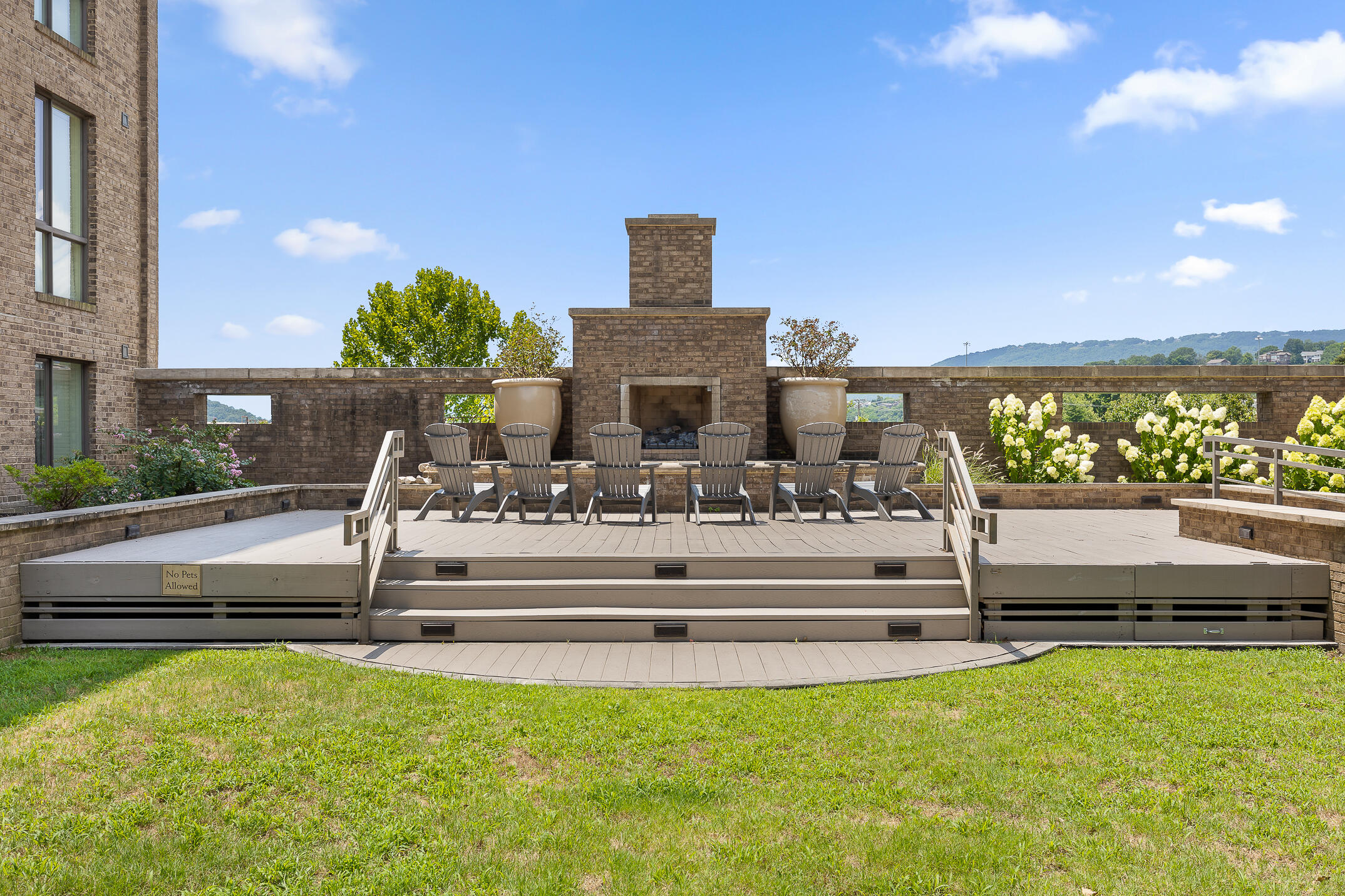 200 Manufacturers Road, Unit 203 Chattanooga, TN 37405 - Photo 58 of 86 One North Shore26