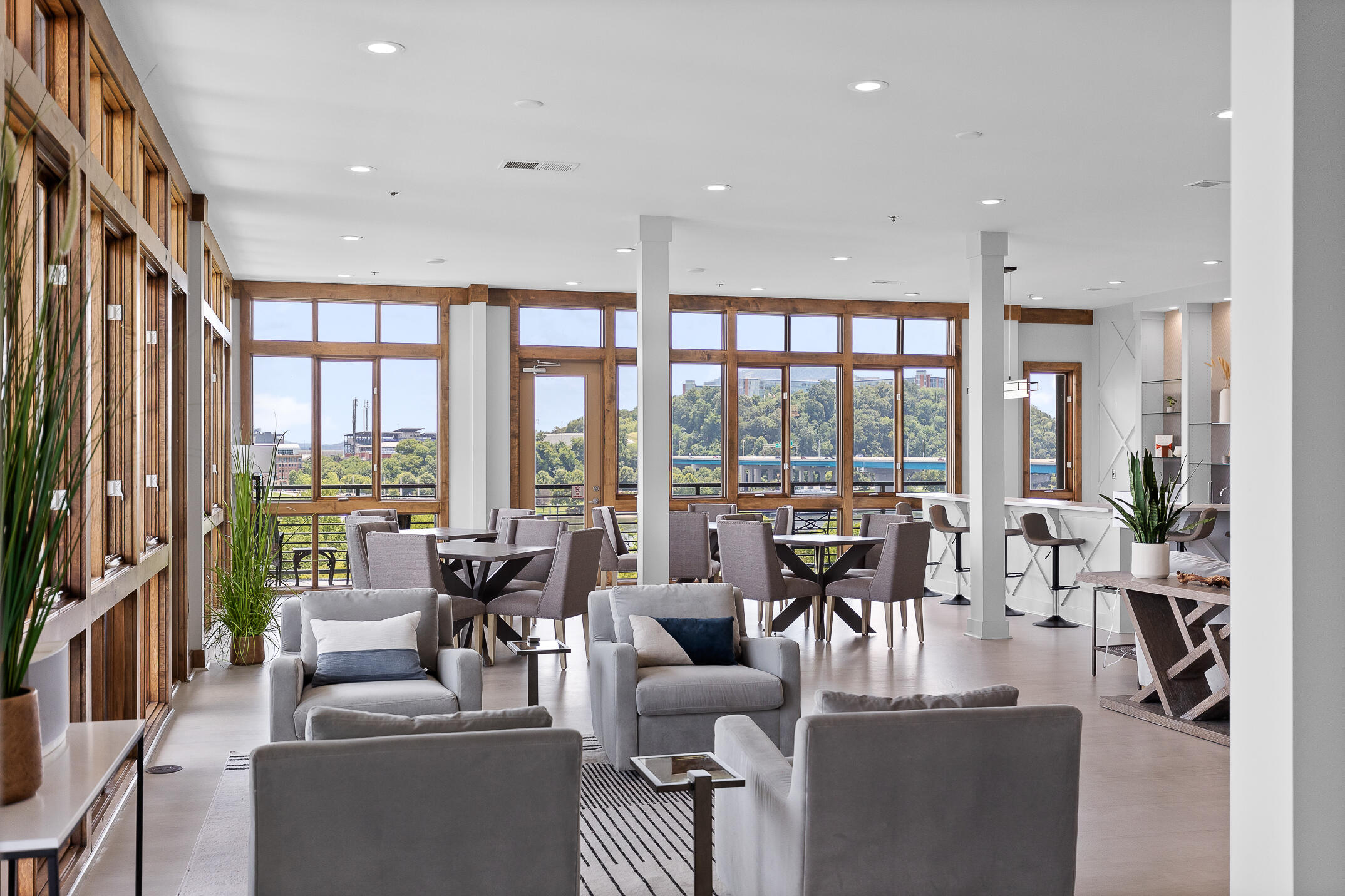 200 Manufacturers Road, Unit 203 Chattanooga, TN 37405 - Photo 80 of 86 One North Shore45