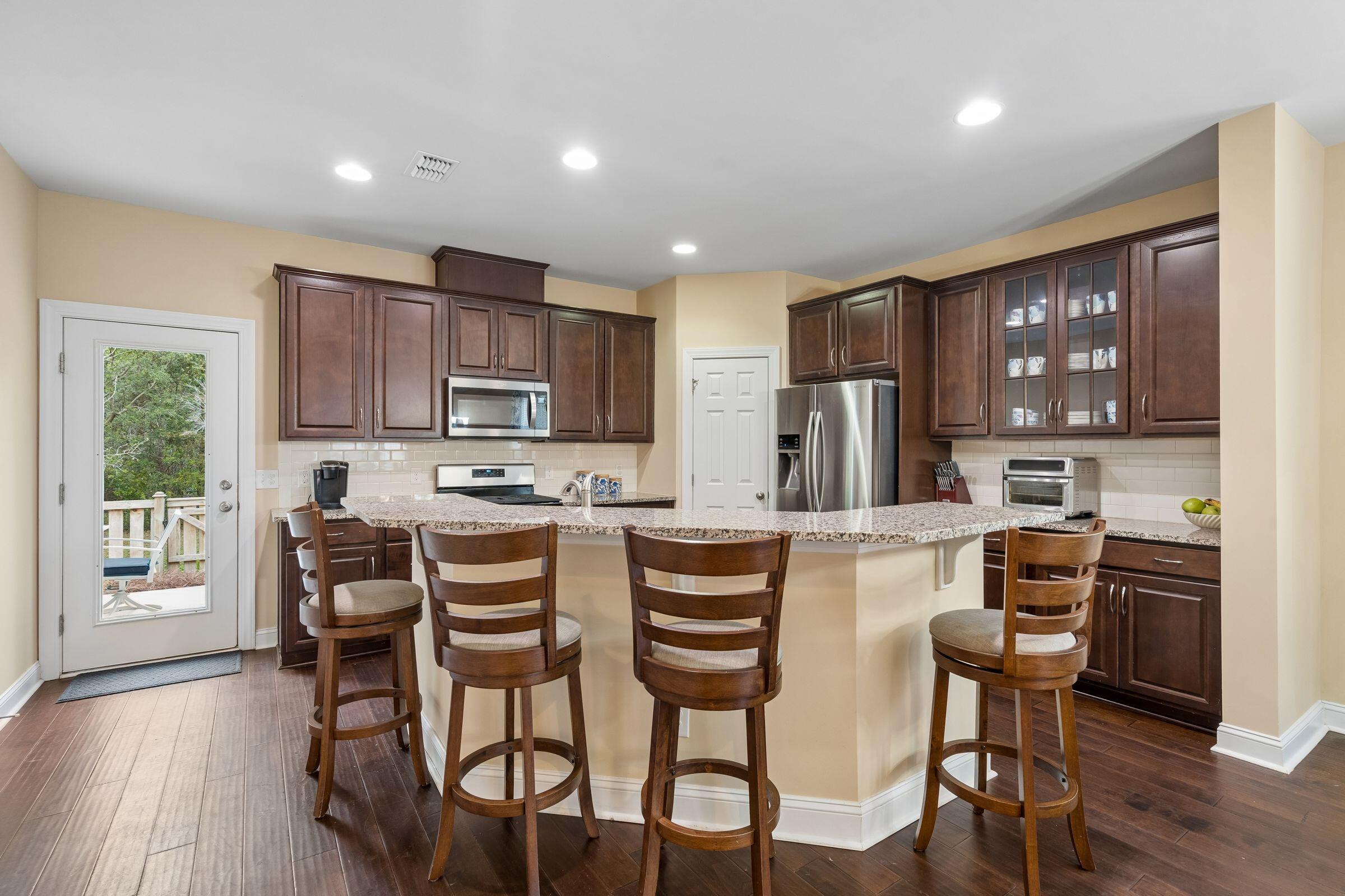 3122 Harding Court Johns Island, SC 29455 - Photo 16 of 71 Kitchen