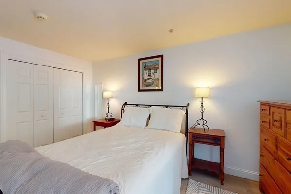 $287,500 | 23 Greenleaves Drive, Unit 107, Amherst, MA 01002