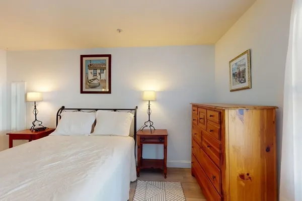 $287,500 | 23 Greenleaves Drive, Unit 107, Amherst, MA 01002