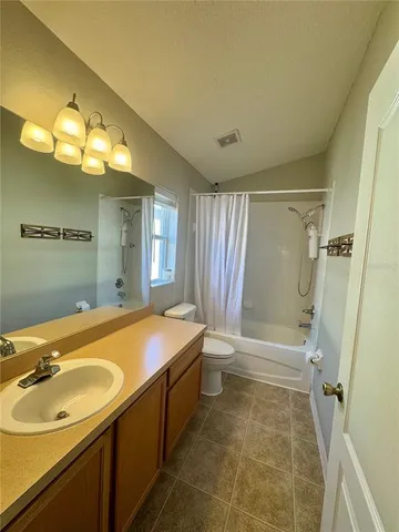 $2,300 | Undisclosed Address, Apollo Beach, FL 33572