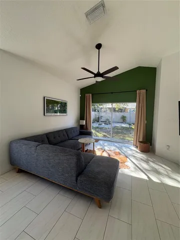 $2,300 | Undisclosed Address, Apollo Beach, FL 33572