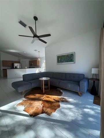 $2,300 | Undisclosed Address, Apollo Beach, FL 33572