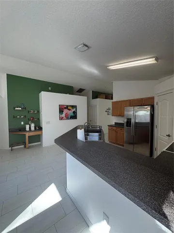 $2,300 | Undisclosed Address, Apollo Beach, FL 33572
