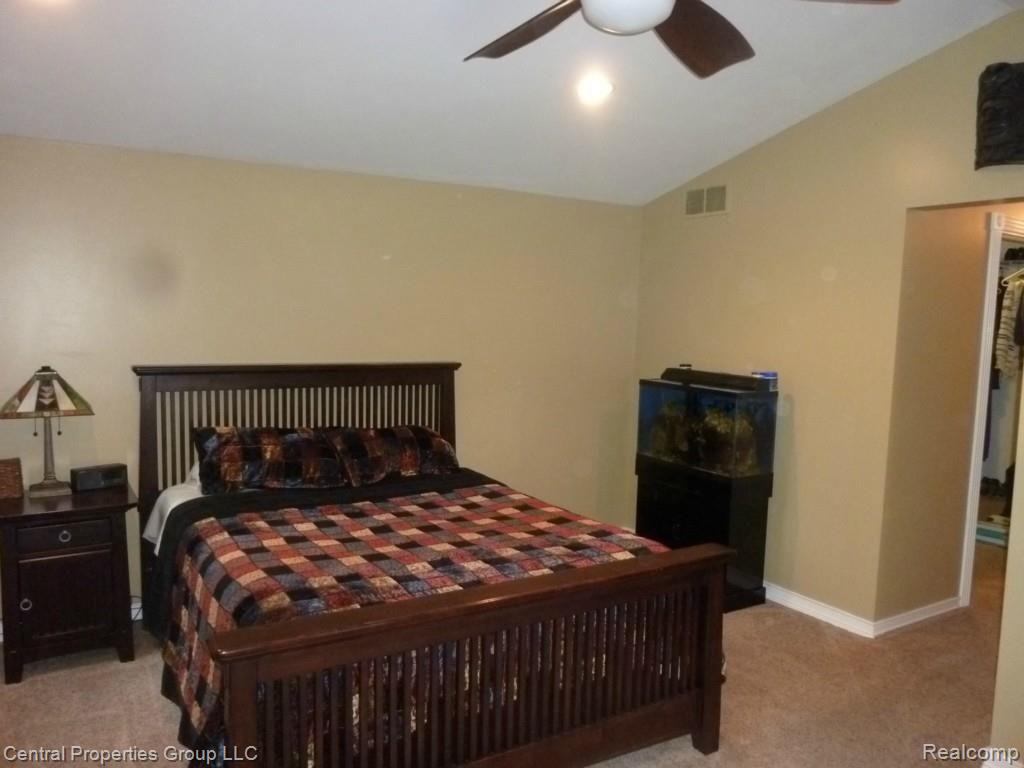 79 Maplefield Road Pleasant Ridge, MI 48069 - Photo 16 of 41