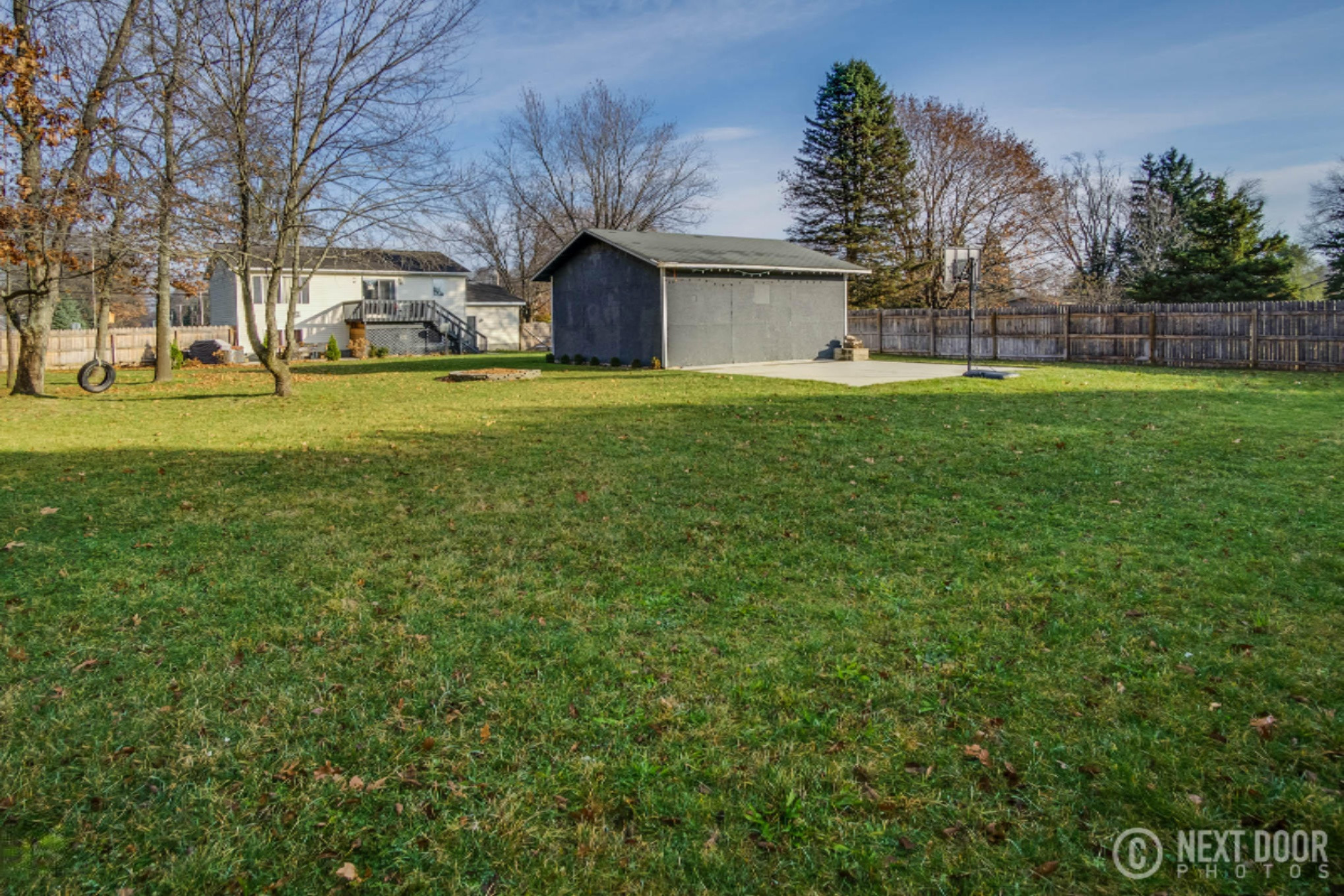 2213 East River Road Muskegon, MI 49445 - Photo 7 of 16 DSC09708Blended