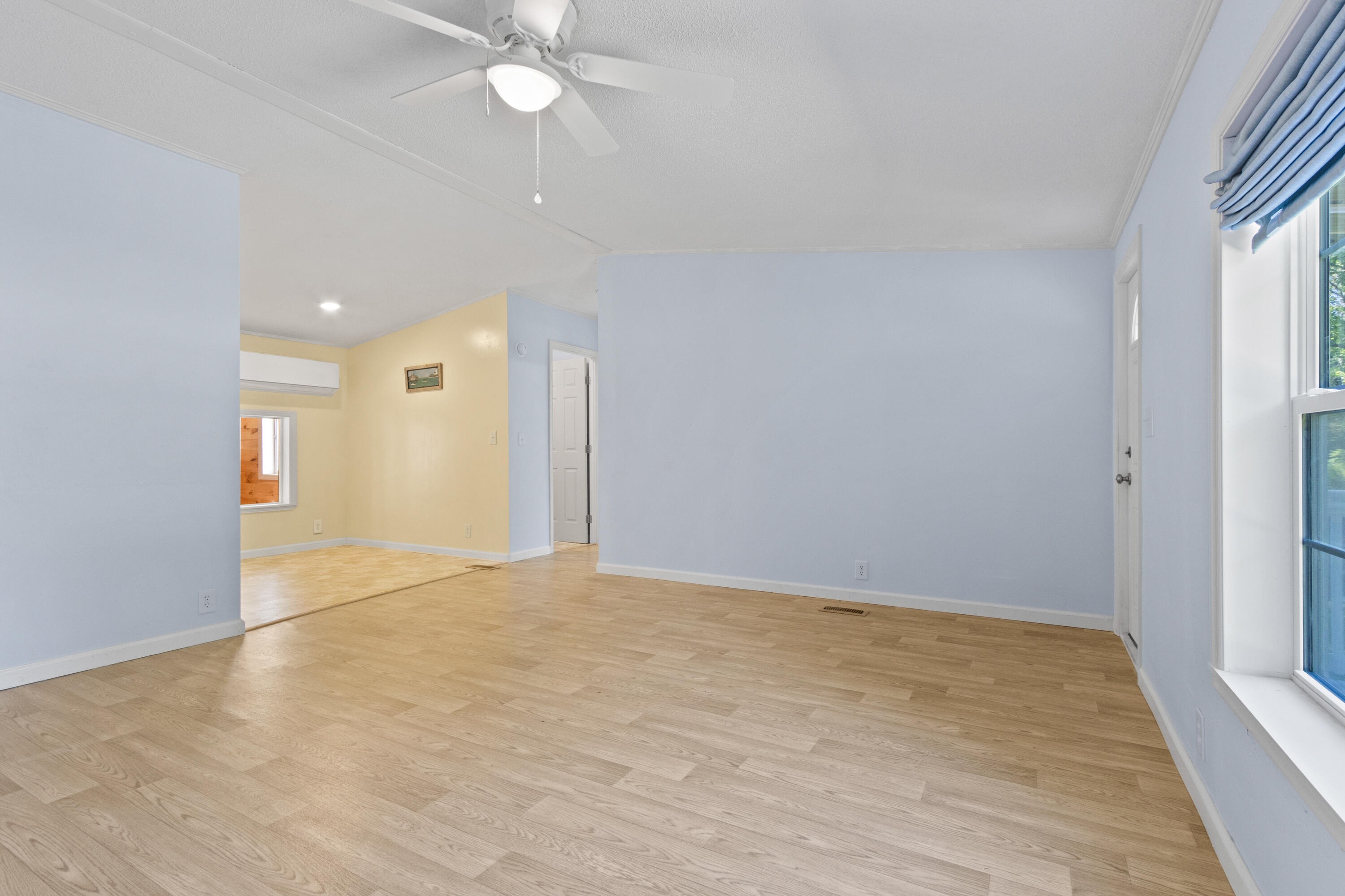 1291 Union Road Waldoboro, ME 04572 - Photo 9 of 37 20250901EC-71013