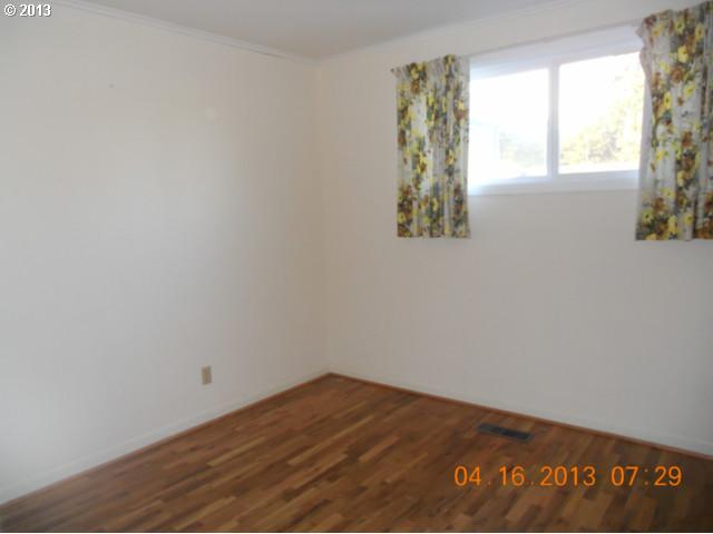 7105 Vaughn Road Tillamook, OR 97141 - Photo 8 of 16 Bedroom