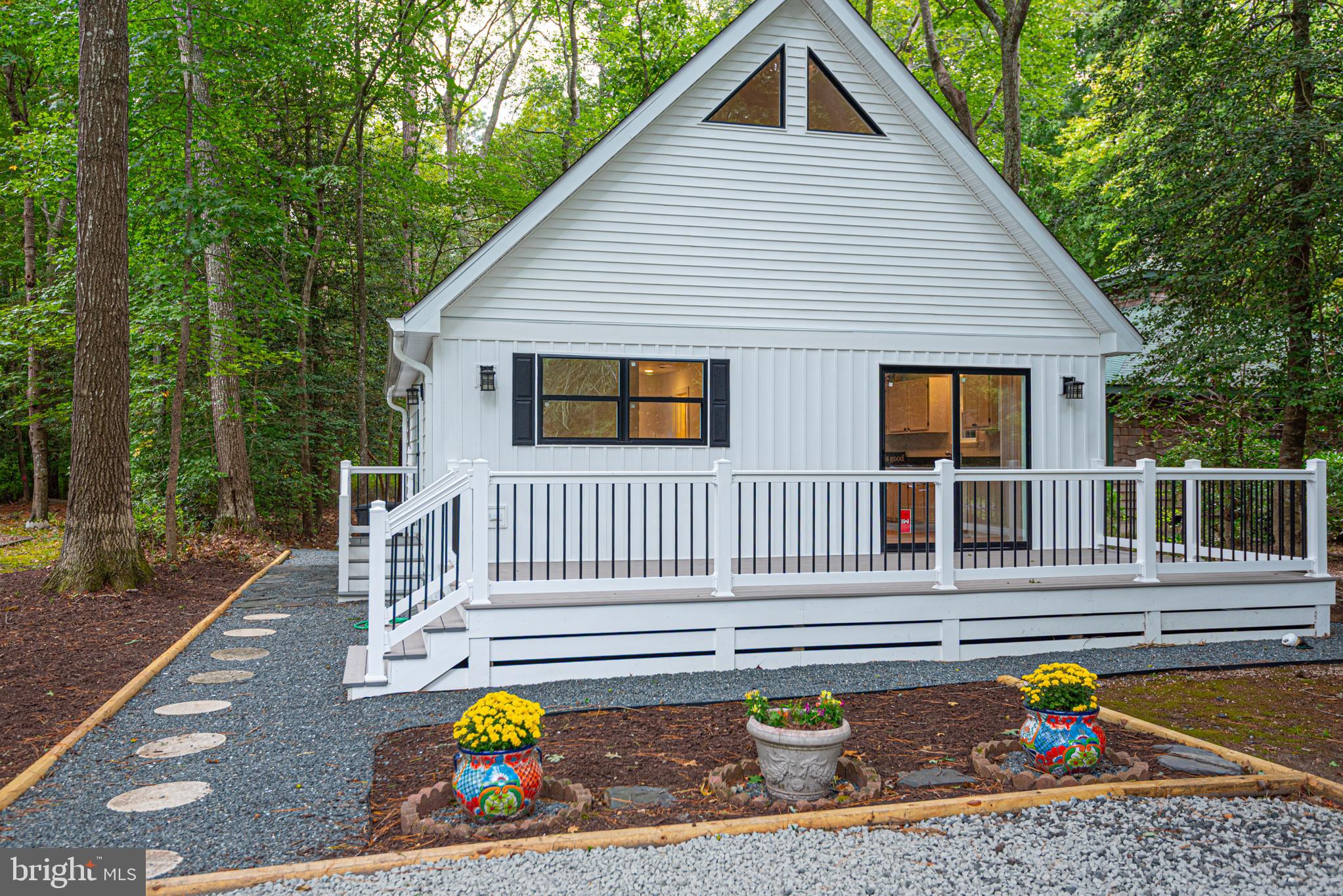 14 Hickory Way Ocean Pines, MD 21811 - Photo 2 of 28