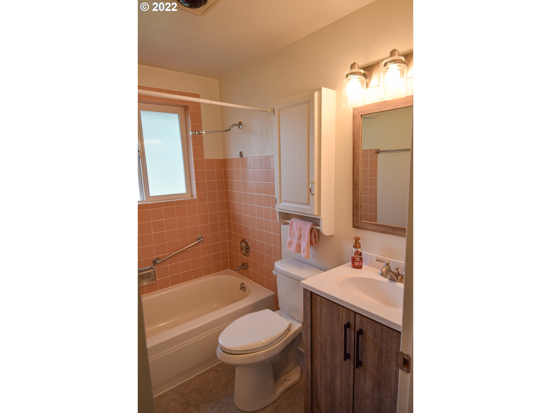 1708 Sallal Road Woodburn, OR 97071 - Photo 9 of 23 Gallery Image 9
