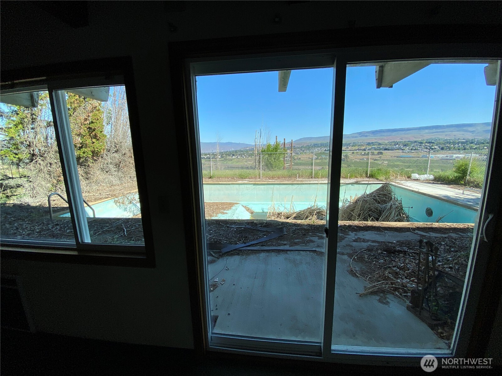 2423 Hedges Road Wenatchee, WA 98801 - Photo 12 of 21