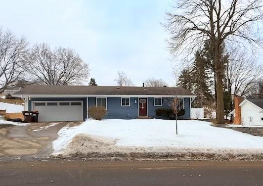 8351 Innsdale Avenue South Cottage Grove, MN 55016 - Photo 1 of 1