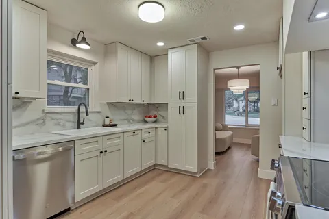 $499,000 | 27286 Jimmy Lane, Conroe, TX 77385