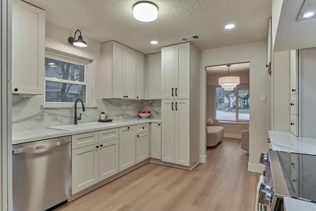 $499,000 | 27286 Jimmy Lane, Conroe, TX 77385