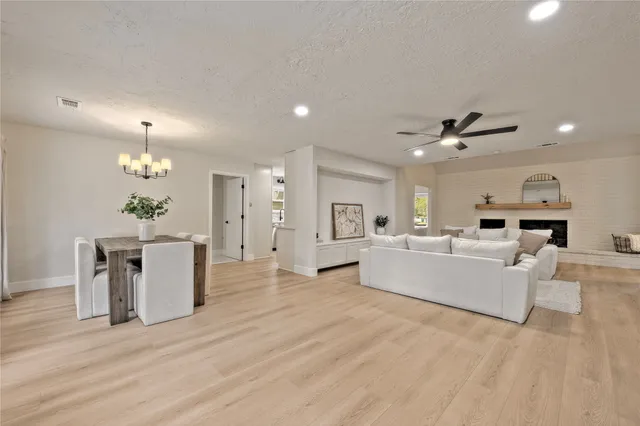 $499,000 | 27286 Jimmy Lane, Conroe, TX 77385