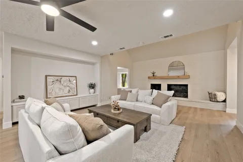 $499,000 | 27286 Jimmy Lane, Conroe, TX 77385