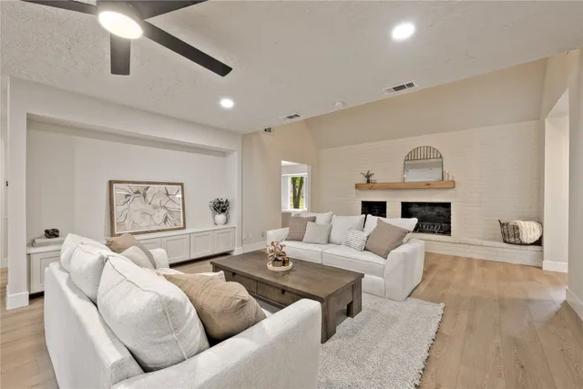 $499,000 | 27286 Jimmy Lane, Conroe, TX 77385