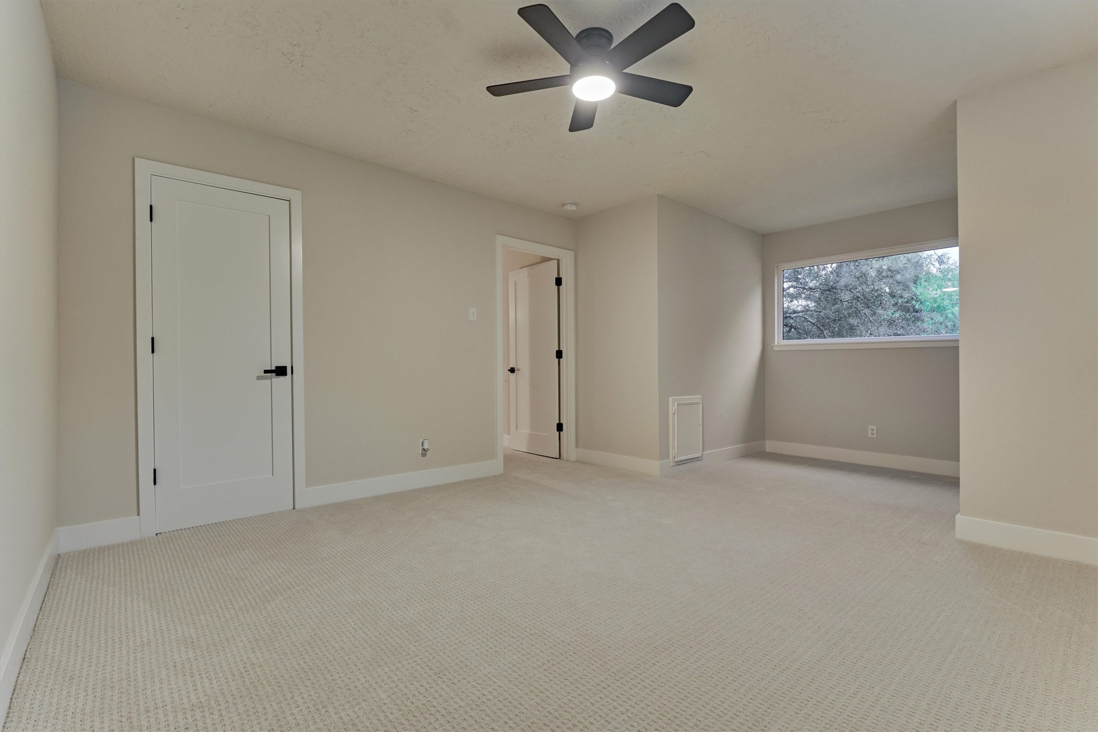 27286 Jimmy Lane Conroe, TX 77385 - Photo 31 of 50 So much space in this upstairs secondary bedroom #1!