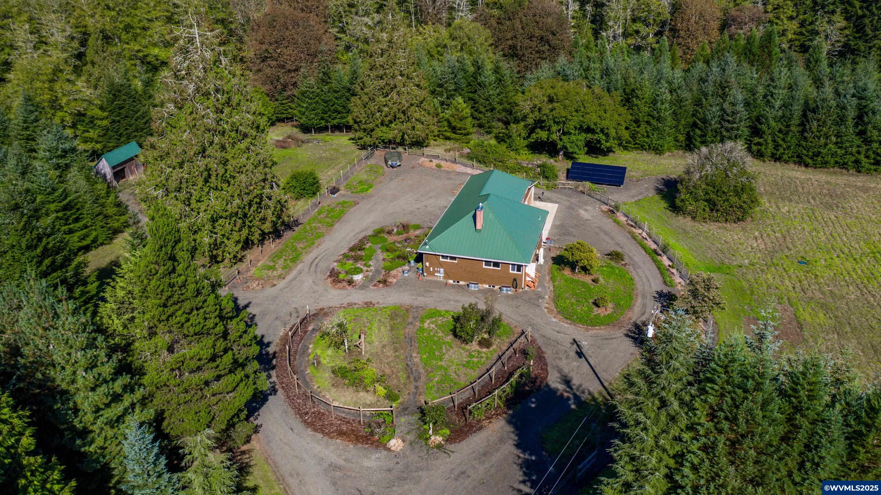 9602 Harlan Road Eddyville, OR 97343 - Photo 4 of 50