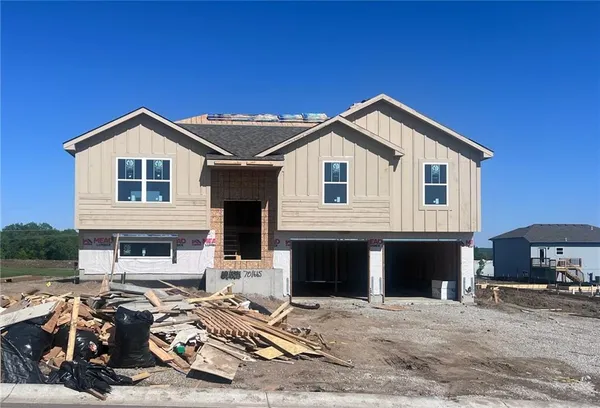 $354,900 | 665 South Ranson Street, Independence, MO 64056