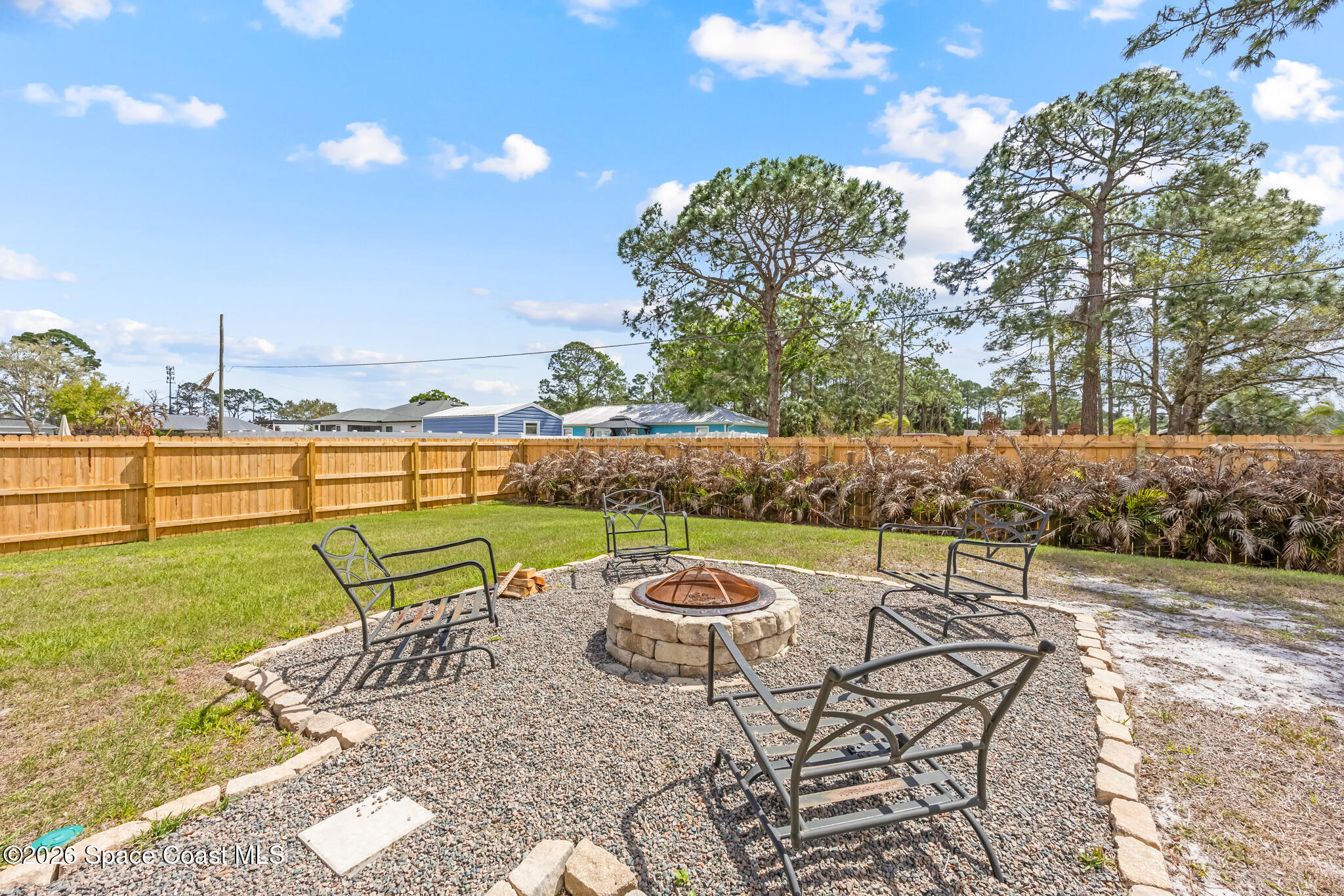 209 Wendover Road Southwest Palm Bay, FL 32908 - Photo 28 of 32 Firepit