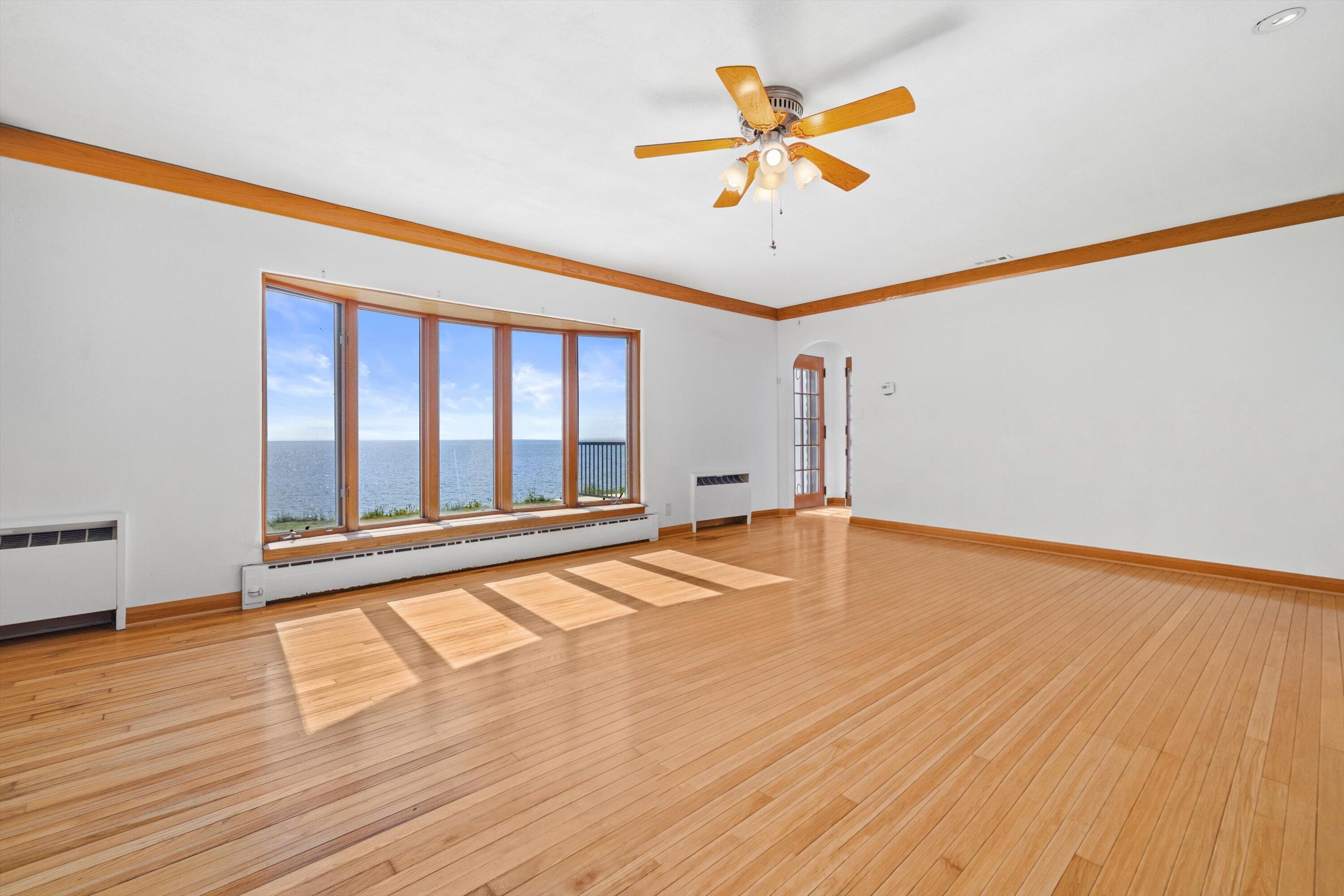 865 Sheridan Road Somers, WI 53140 - Photo 7 of 56 living room