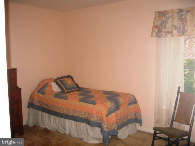 14652 Kelmscot Drive, Unit 236A Silver Spring, MD 20906 - Photo 11 of 21 Large 2nd Bedroom
