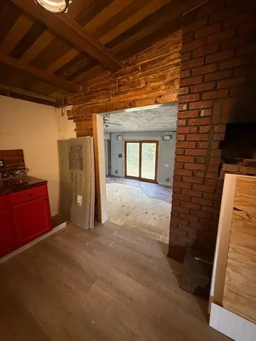 a view of livingroom with hardwood