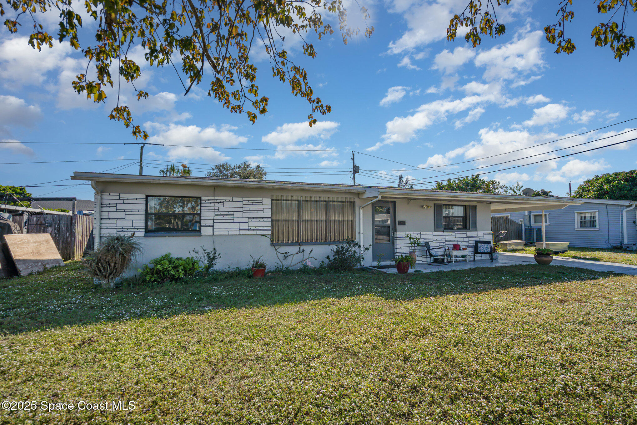 2609 Kefauver Street Melbourne, FL 32935 - Photo 3 of 28 002_dsc04315-edit_857