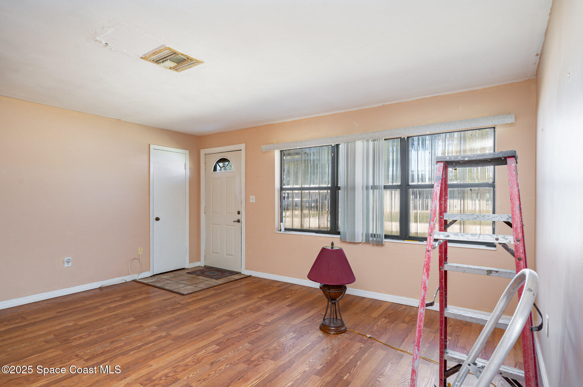 2609 Kefauver Street Melbourne, FL 32935 - Photo 5 of 28 004_dsc04290-edit_668