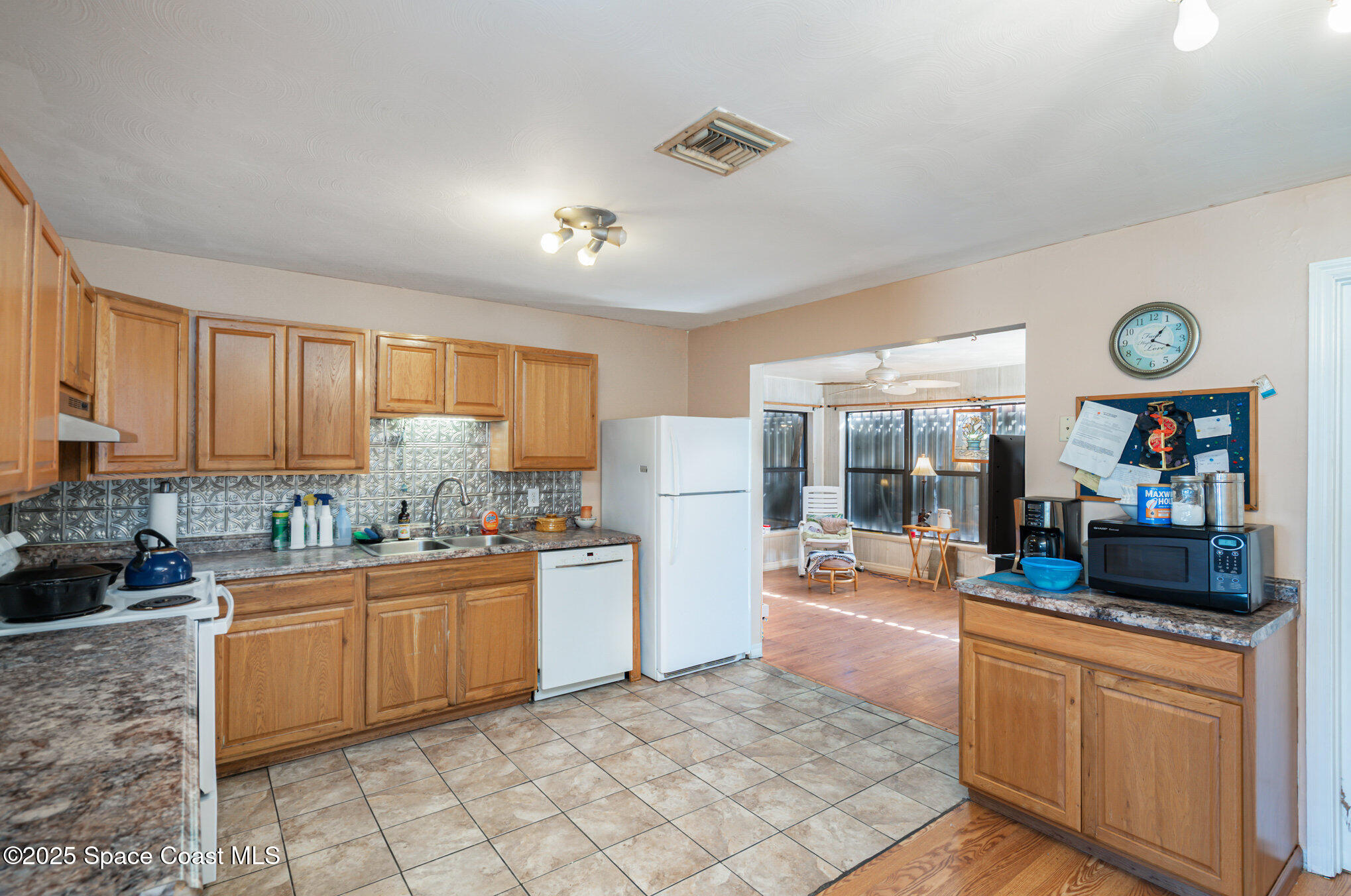 2609 Kefauver Street Melbourne, FL 32935 - Photo 8 of 28 011_dsc04276-edit_689